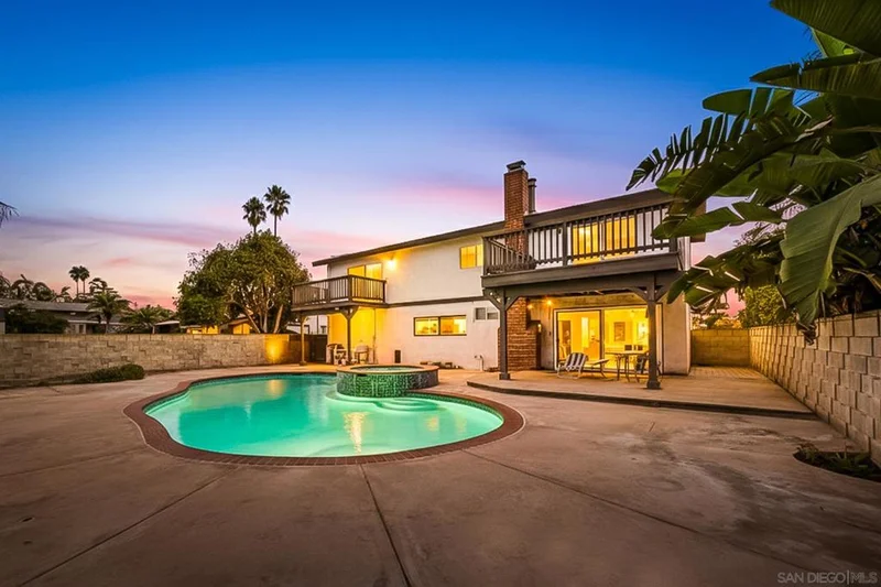 4150 Taos Dr, San Diego, CA 92117