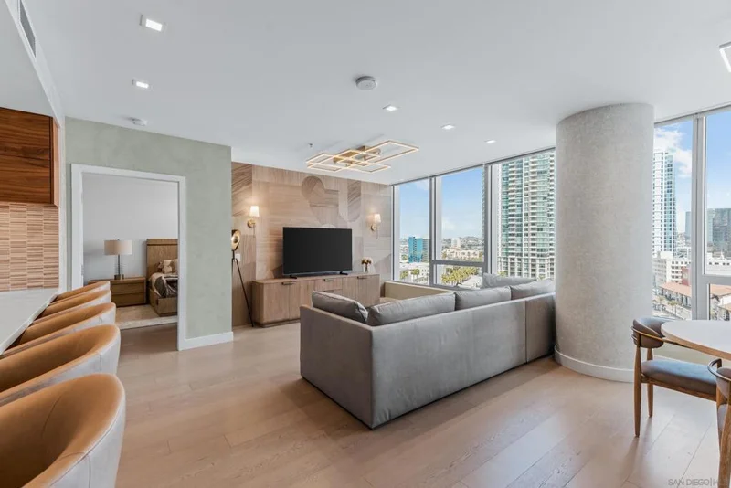 888 W E Street 1106, San Diego, CA 92101