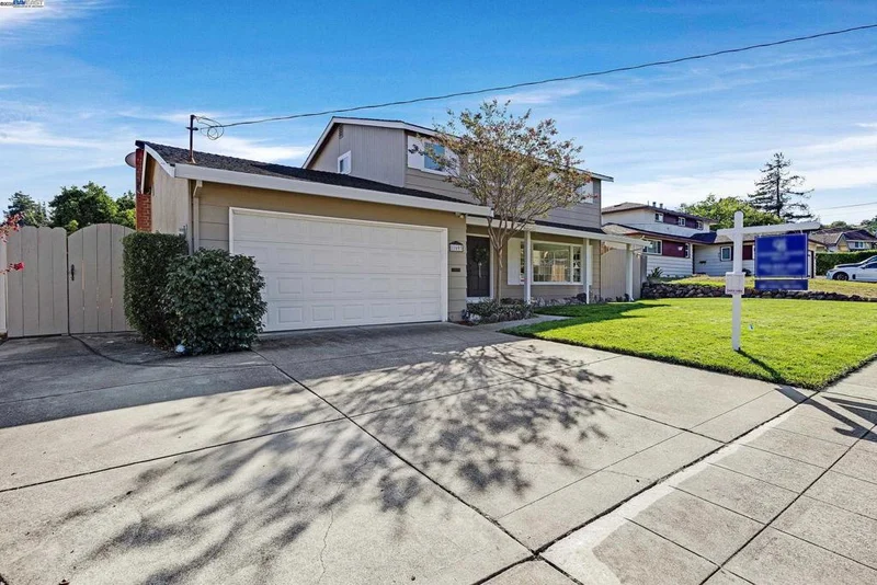 11693 Solana Drive, Dublin, CA 94568