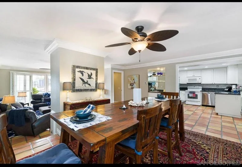 41 Kingston Court photo 2