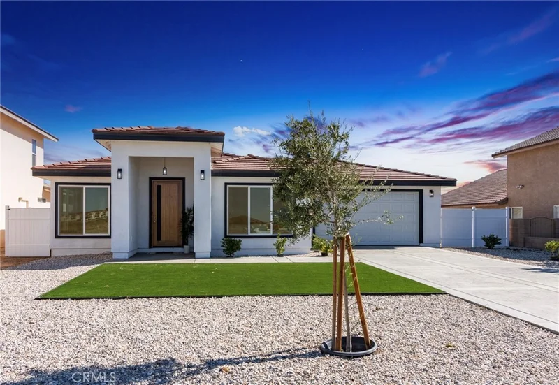 26987 Lakeview, Helendale, CA 92342