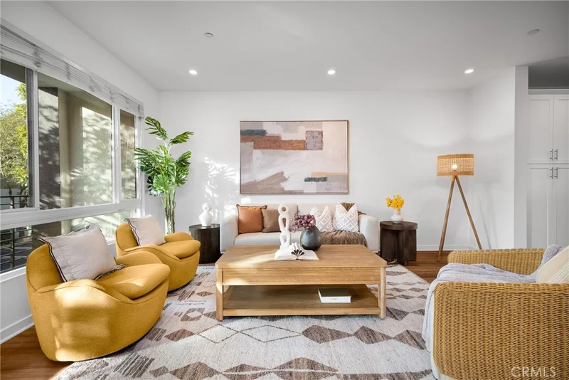 113 Schick, Irvine, CA 92614