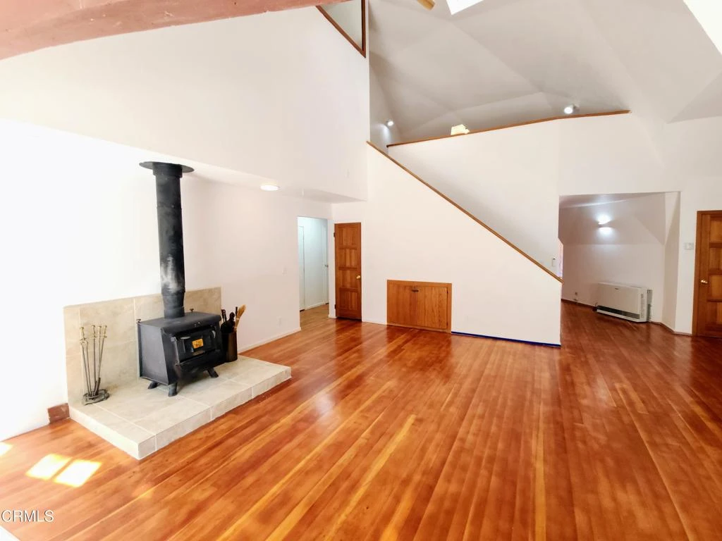 Interior 2