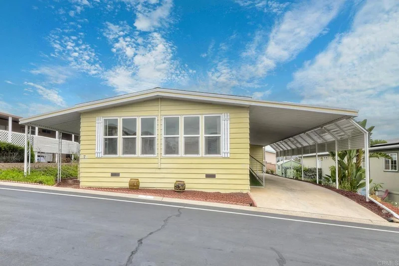 1175 La Moree Drive 7, San Marcos, CA 92078