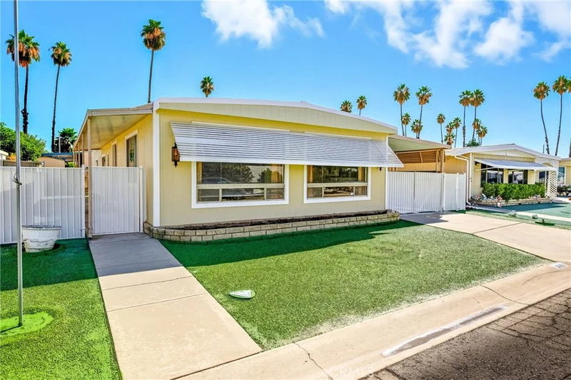868 Santo Tomas, Hemet, CA 92545