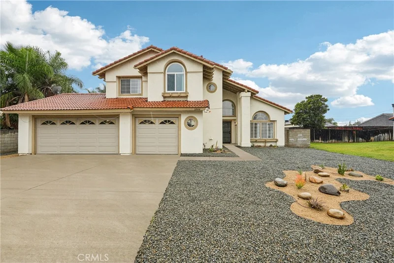1044 N Mulberry Avenue, Rialto, CA 92376