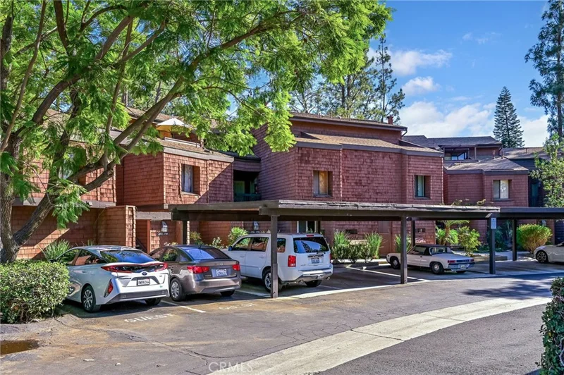 2756 Pine Creek, Fullerton, CA 92835