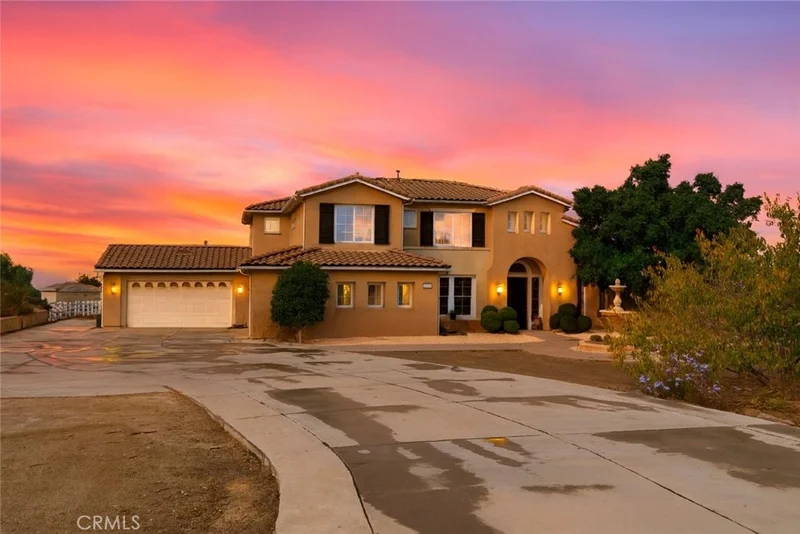 18563 Sunset Knoll, Riverside, CA 92504
