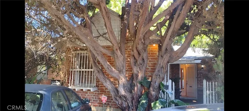 11735 Tennessee Avenue, Los Angeles, CA 90064