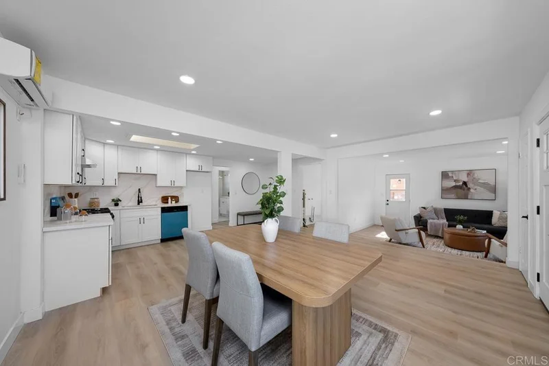 2537 Tuberose Street, San Diego, CA 92105