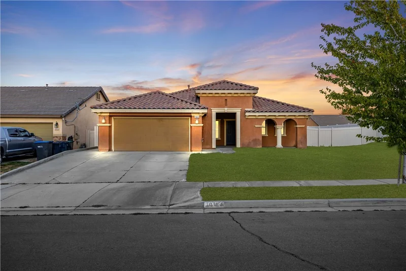 1016 Canyon W, Tehachapi, CA 93561