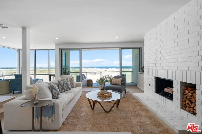 5205 Ocean Front Walk 201, Marina Del Rey, CA 90292