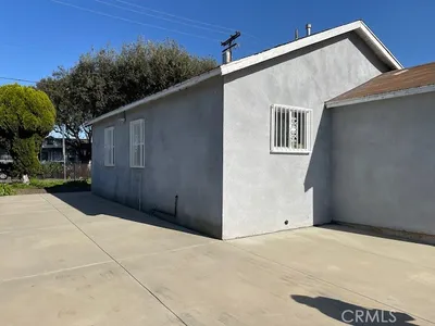 2561 Troy photo 2