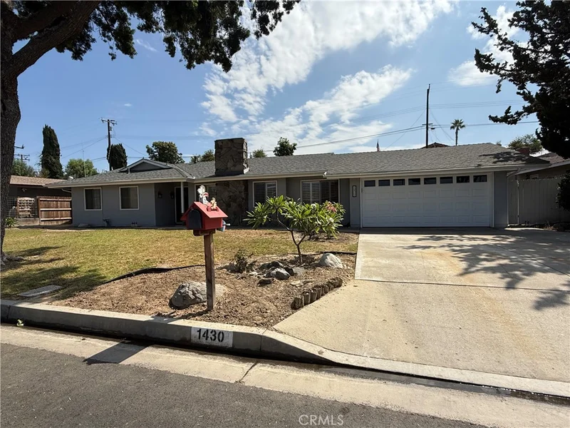 1430 Shadow Lane