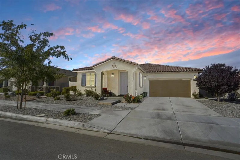45043 Moccasin, Lancaster, CA 93536