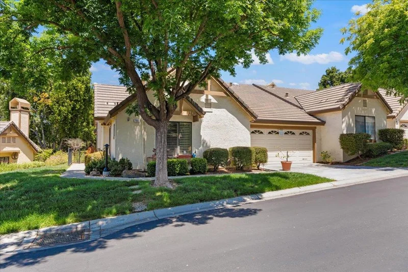 7886 Moorfoot Court, San Jose, CA 95135