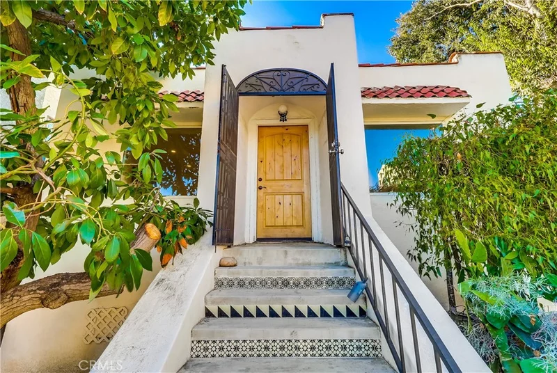 1007 Marview Avenue, Los Angeles, CA 90012