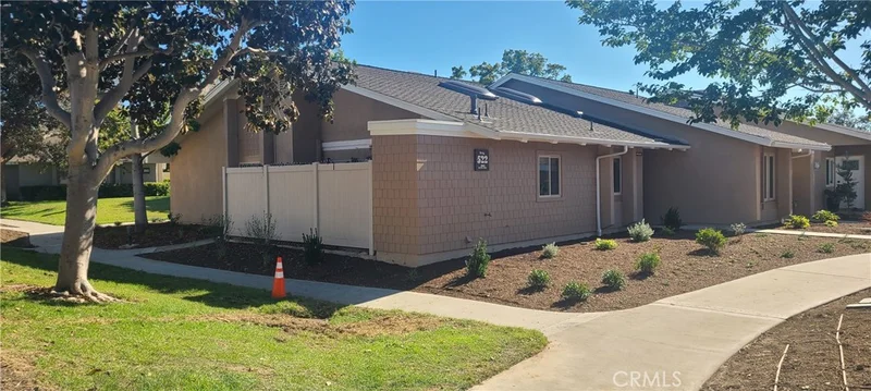 8856 Sutter 522 A, Huntington Beach, CA 92646