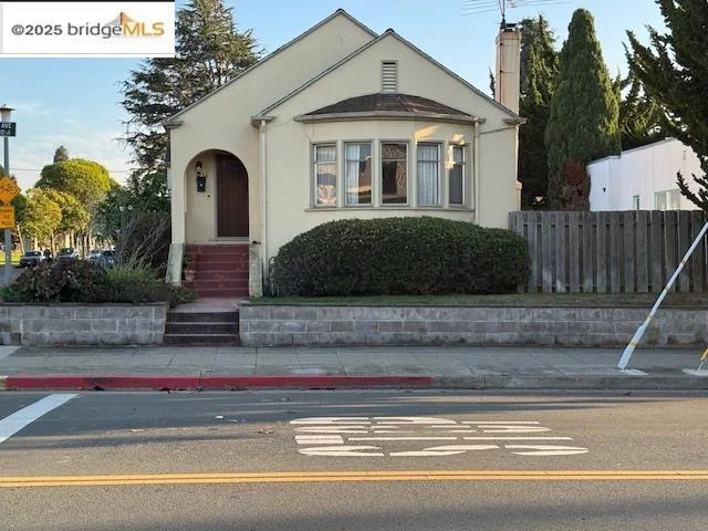 1252 Portland Ave, Albany, CA 94706
