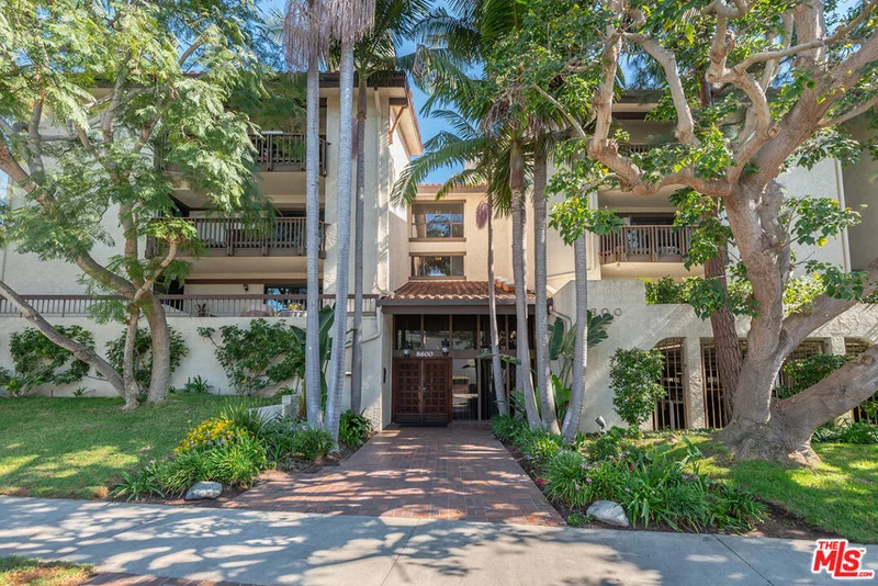 8600 Tuscany Avenue 301, Playa Del Rey, CA 90293