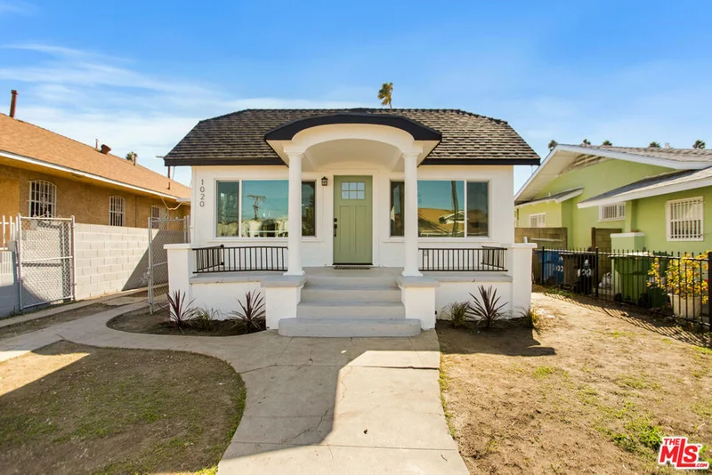 1020 W 55th Street, Los Angeles, CA 90037
