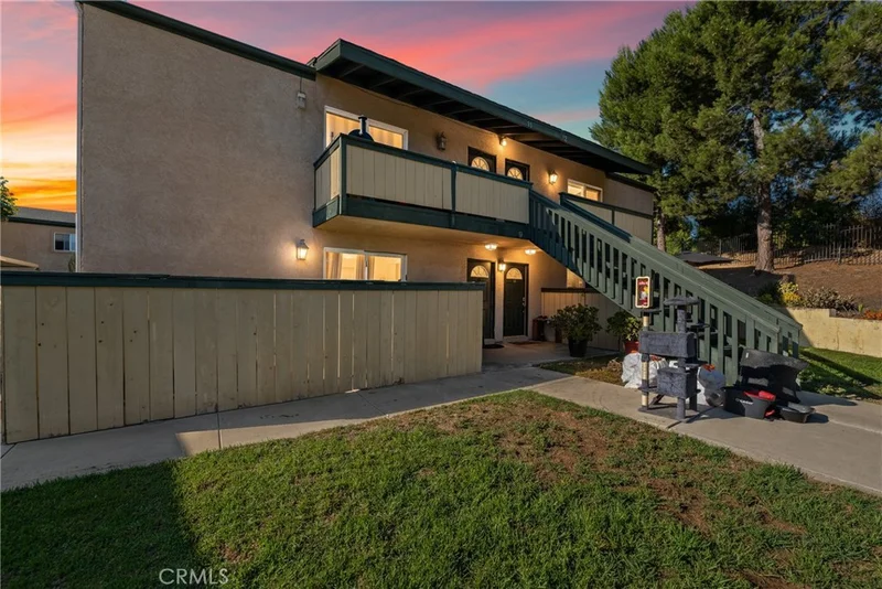 868 E Alvarado, Fallbrook, CA 92028