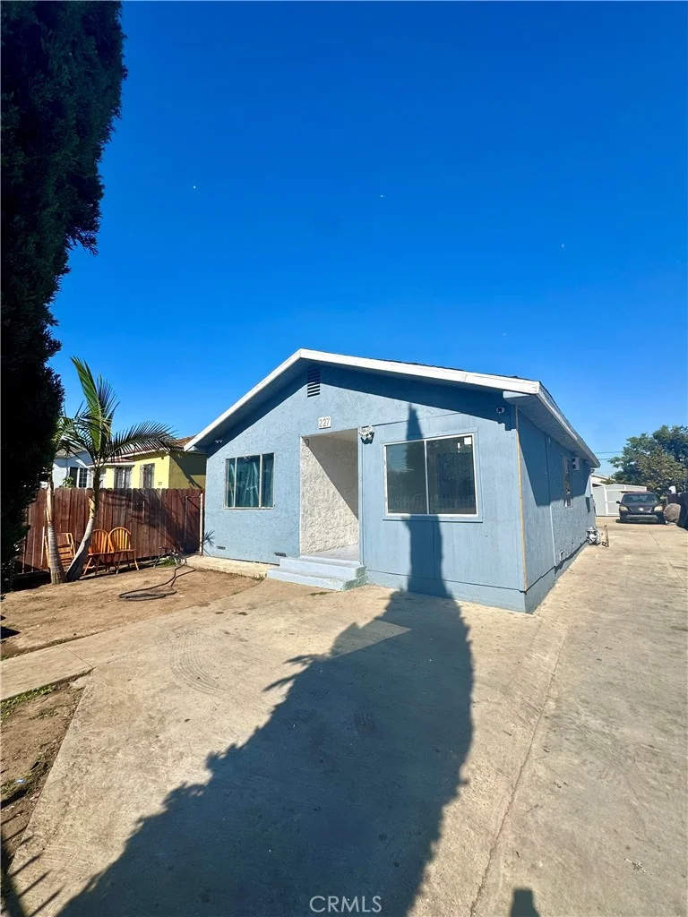 227 E 111th Street, Los Angeles, CA 90061