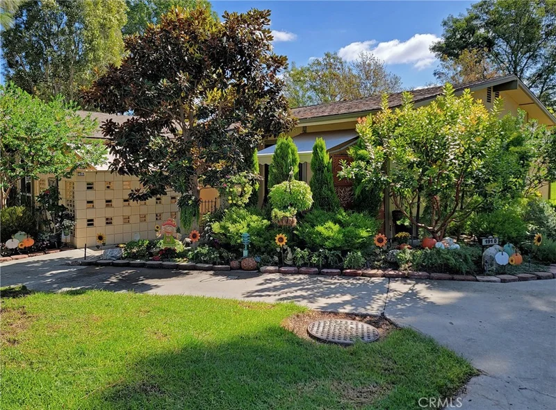 191 Avenida Majorca D, Laguna Woods, CA 92637