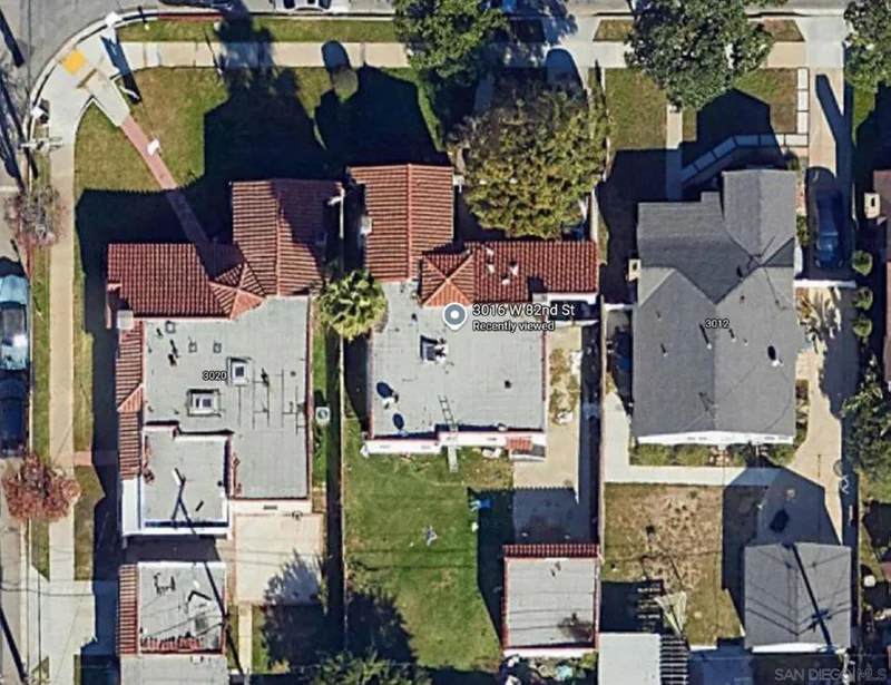 3016 W 82nd St, Inglewood, CA 90305
