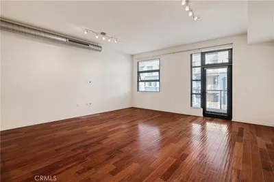 133 The Promenade N 426 photo 2
