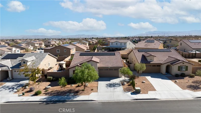 11839 Kirkston, Victorville, CA 92392