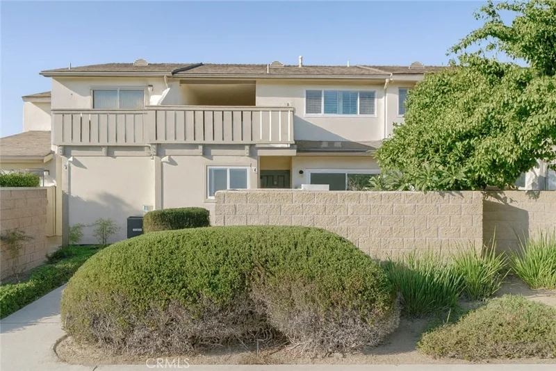 5114 W 1st Street C, Santa Ana, CA 92703