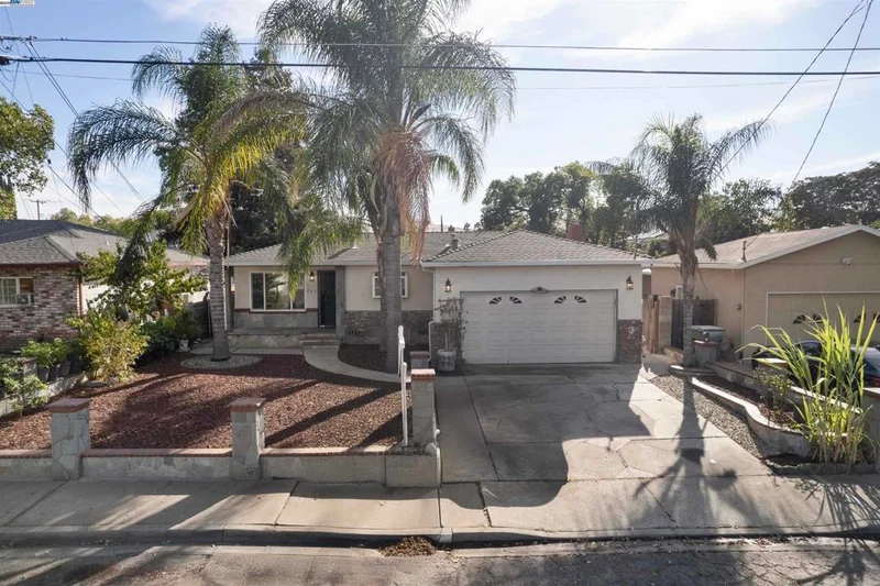 225 Royce Way, Pittsburg, CA 94565