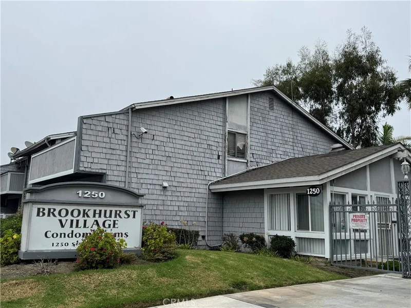 1250 S. Brookhurst St., Anaheim, CA 92804