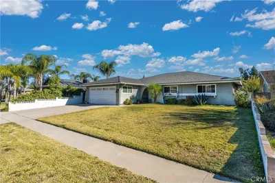 839 S Aspen photo 2