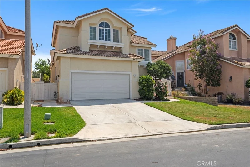5542 El Palomino, Riverside, CA 92509