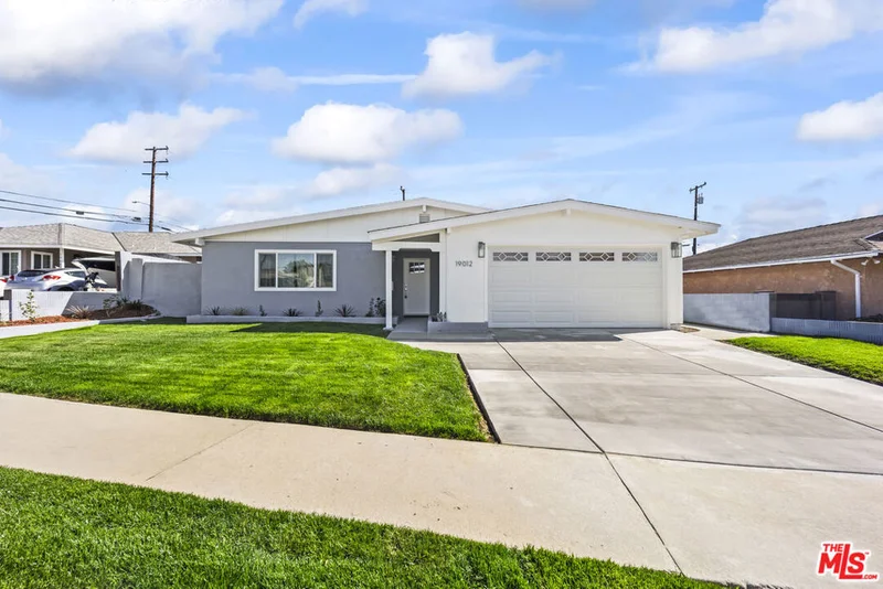 19012 Tillman Avenue, Carson, CA 90746