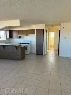 1932 Erin Drive 8 photo 2
