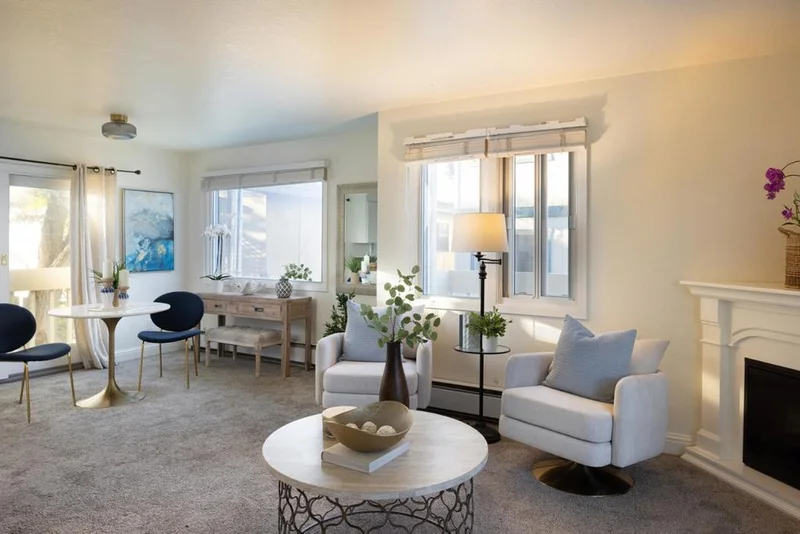 420 Dela Vina Avenue 7, Monterey, CA 93940