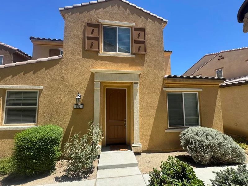 633 Calle Vibrante, Palm Desert, CA 92211