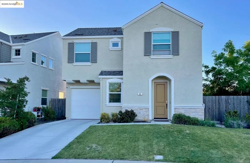 62 Aurum Park Ct, Sacramento, CA 95838