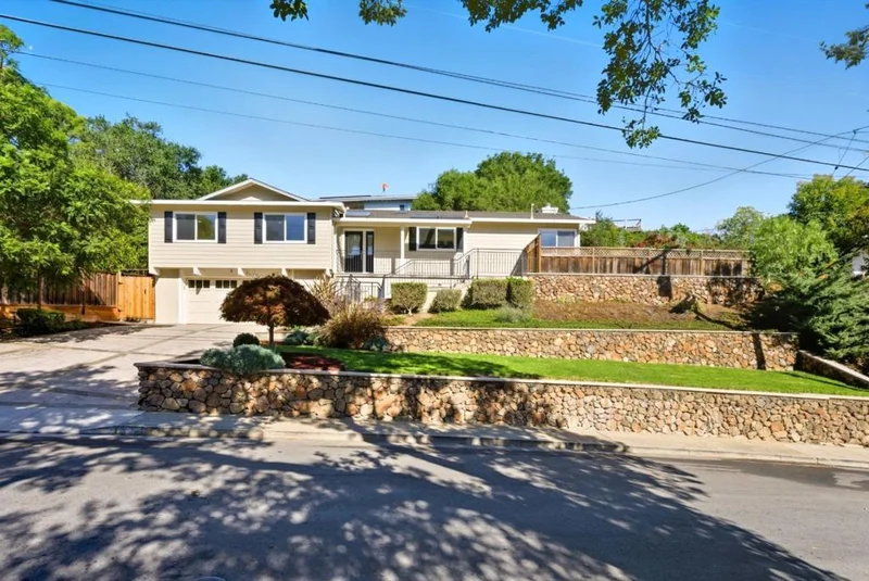2936 Eaton Avenue, San Carlos, CA 94070