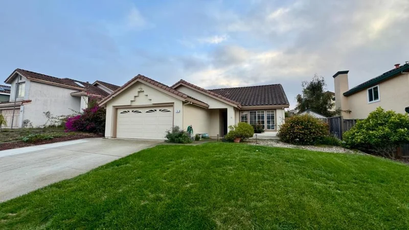 296 Costa Del Mar Road, Marina, CA 93933