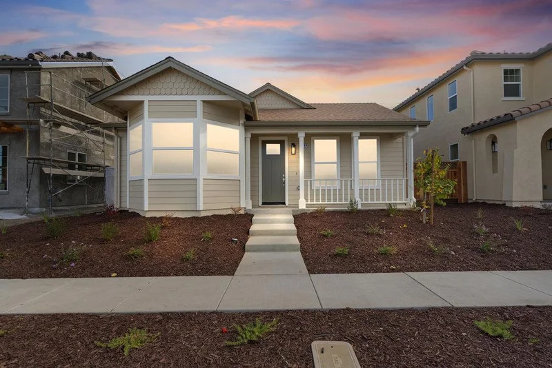 784 Livingston Avenue, King City, CA 93930