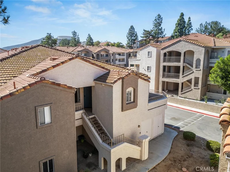 1027 Vista Del Cerro Unit 201, Corona, CA 92879