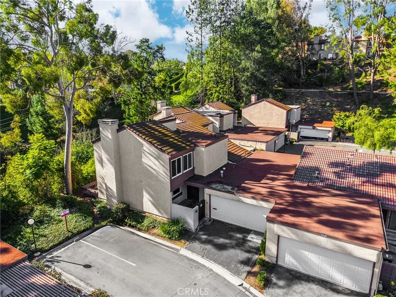 5624 E Vista Del Valle, Anaheim Hills, CA 92807