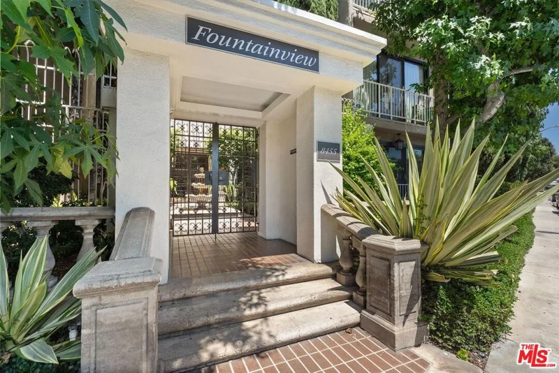 8455 Fountain Avenue 412, West Hollywood, CA 90069