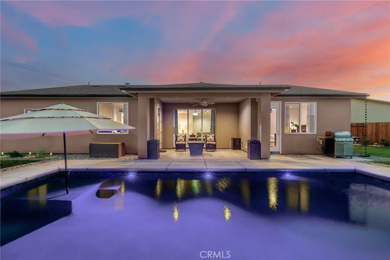 7702 Canyon Trail Avenue, Bakersfield, CA 93313