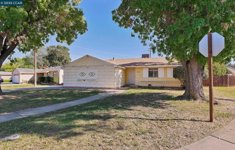 4400 C Pkwy, Sacramento, CA 95823