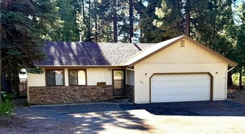 3209 Woodlake Drive